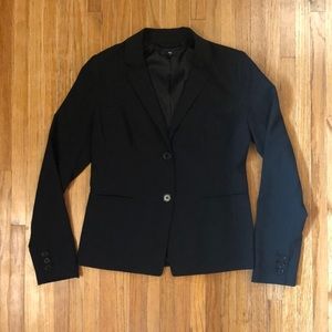 Gap women’s black blazer size 0.